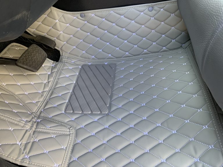 Why Should You Consider Custom Car Mats? Mercedes Benz
